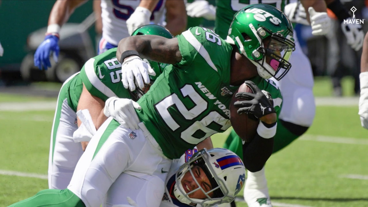 Jets RB Le'Veon Bell to Undergo MRI for Shoulder Soreness